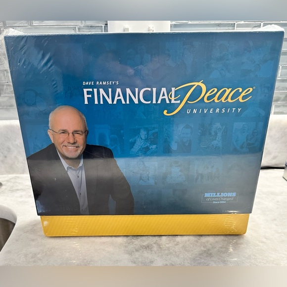 Financial Peace University Dave Ramsey Membership Kit Set - Brand New! - Picture 6 of 6
